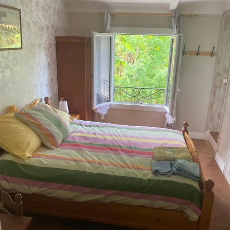 Etxe Arrosa Séjour chez l'habitant Saint-Martin-dʼArrossa